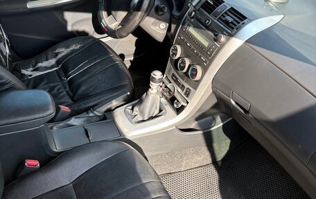 Toyota Corolla, 2011 год, 720 000 рублей, 18 фотография