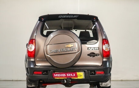 Chevrolet Niva I рестайлинг, 2014 год, 649 000 рублей, 6 фотография