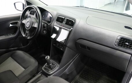 Volkswagen Polo VI (EU Market), 2012 год, 789 900 рублей, 8 фотография