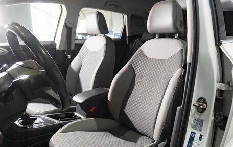 Volkswagen Taos, 2021 год, 2 369 000 рублей, 14 фотография