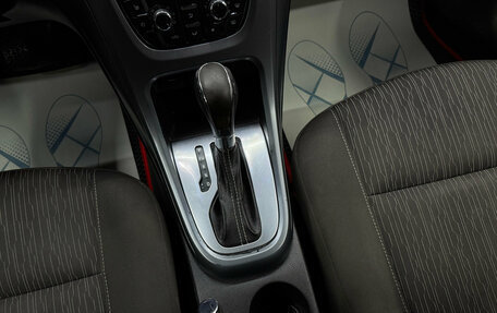 Opel Astra J, 2013 год, 560 000 рублей, 17 фотография
