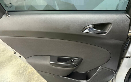 Opel Astra J, 2013 год, 560 000 рублей, 24 фотография