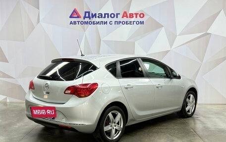 Opel Astra J, 2013 год, 560 000 рублей, 8 фотография
