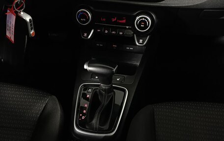KIA Rio IV, 2022 год, 1 830 000 рублей, 14 фотография