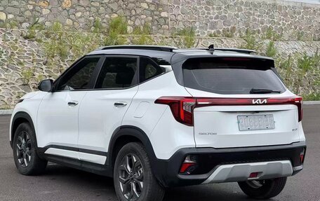 KIA Seltos I, 2023 год, 1 780 005 рублей, 4 фотография
