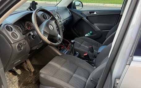 Volkswagen Tiguan I, 2009 год, 950 000 рублей, 9 фотография