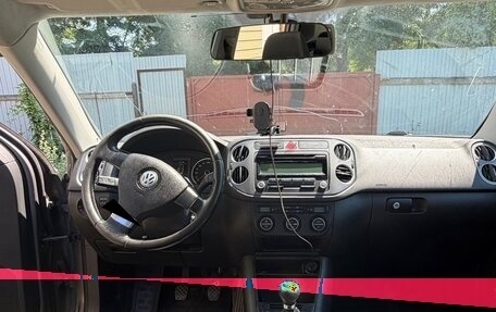 Volkswagen Tiguan I, 2009 год, 950 000 рублей, 16 фотография