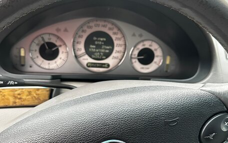Mercedes-Benz E-Класс, 2006 год, 860 000 рублей, 11 фотография