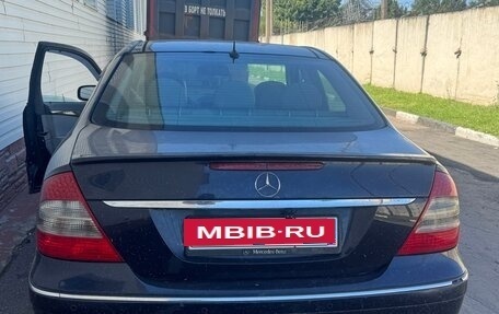 Mercedes-Benz E-Класс, 2006 год, 860 000 рублей, 3 фотография