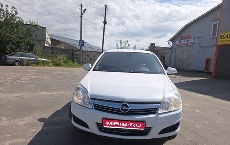 Opel Astra H, 2013 год, 575 000 рублей, 1 фотография