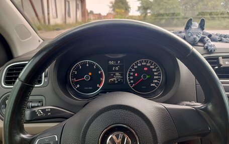 Volkswagen Polo VI (EU Market), 2010 год, 730 000 рублей, 18 фотография