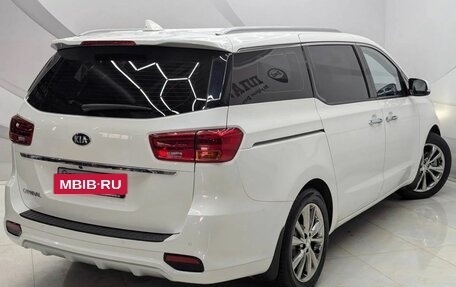 KIA Carnival III, 2019 год, 2 995 000 рублей, 5 фотография