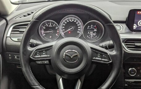 Mazda 6, 2017 год, 1 849 000 рублей, 11 фотография