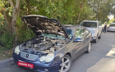 Mercedes-Benz C-Класс, 2002 год, 330 000 рублей, 2 фотография