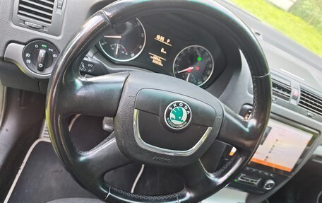 Skoda Octavia, 2010 год, 600 000 рублей, 30 фотография