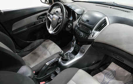 Chevrolet Cruze II, 2013 год, 699 000 рублей, 13 фотография