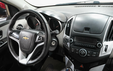 Chevrolet Cruze II, 2013 год, 699 000 рублей, 17 фотография