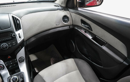 Chevrolet Cruze II, 2013 год, 699 000 рублей, 15 фотография