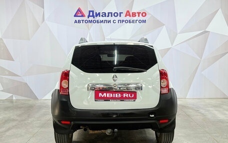 Renault Duster I рестайлинг, 2014 год, 830 000 рублей, 5 фотография