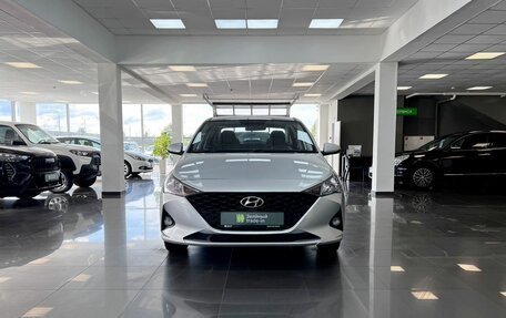 Hyundai Solaris II рестайлинг, 2021 год, 1 525 000 рублей, 3 фотография