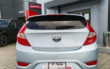 Hyundai Solaris II рестайлинг, 2013 год, 630 000 рублей, 16 фотография