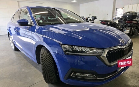 Skoda Octavia IV, 2023 год, 2 250 000 рублей, 3 фотография
