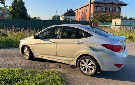 Hyundai Solaris II рестайлинг, 2015 год, 750 000 рублей, 3 фотография