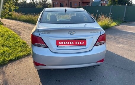 Hyundai Solaris II рестайлинг, 2015 год, 750 000 рублей, 4 фотография
