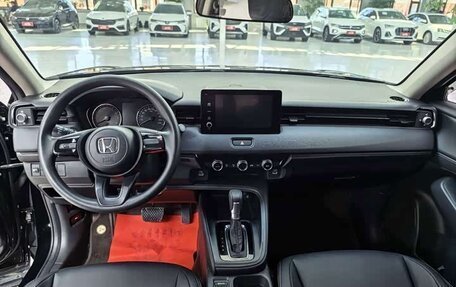 Honda Vezel, 2023 год, 1 842 000 рублей, 9 фотография