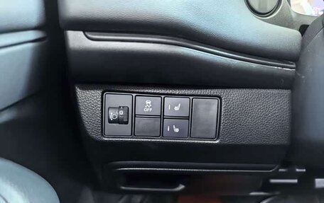 Honda Vezel, 2023 год, 1 842 000 рублей, 12 фотография
