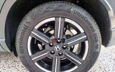 Honda Vezel, 2023 год, 1 842 000 рублей, 17 фотография