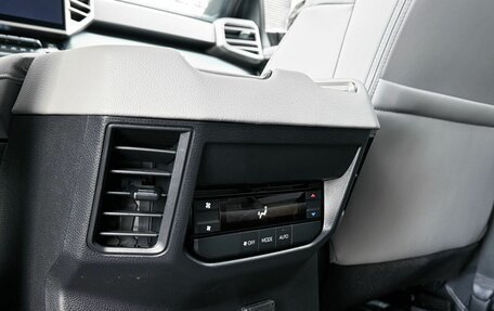 Toyota Sequoia, 2025 год, 13 990 000 рублей, 27 фотография