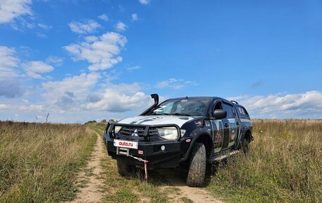 Mitsubishi L200 IV рестайлинг, 2011 год, 1 799 000 рублей, 2 фотография