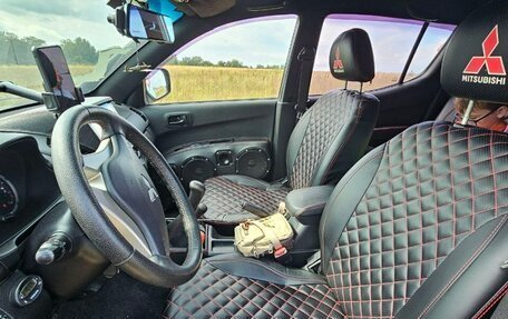Mitsubishi L200 IV рестайлинг, 2011 год, 1 799 000 рублей, 12 фотография