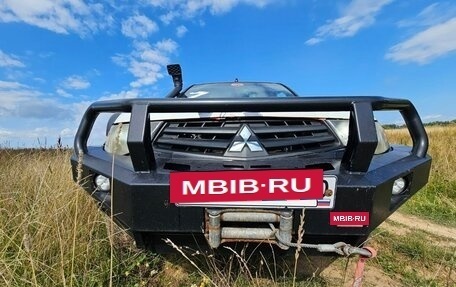 Mitsubishi L200 IV рестайлинг, 2011 год, 1 799 000 рублей, 10 фотография