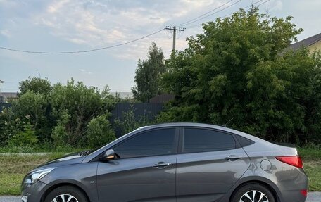 Hyundai Solaris II рестайлинг, 2015 год, 1 000 000 рублей, 6 фотография
