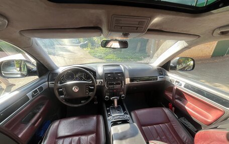 Volkswagen Touareg III, 2008 год, 1 000 000 рублей, 12 фотография