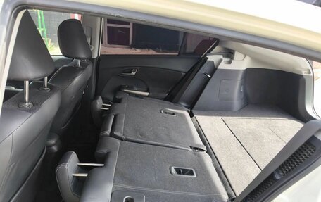 Honda Insight II рестайлинг, 2013 год, 945 000 рублей, 19 фотография