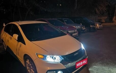 Honda Insight II рестайлинг, 2013 год, 945 000 рублей, 3 фотография