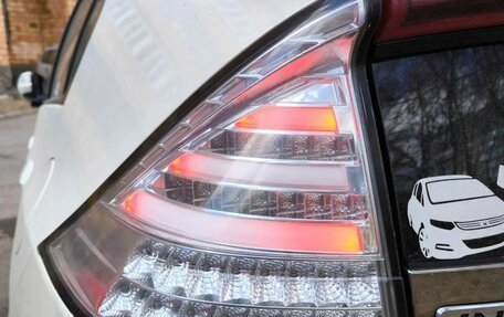 Honda Insight II рестайлинг, 2013 год, 945 000 рублей, 30 фотография