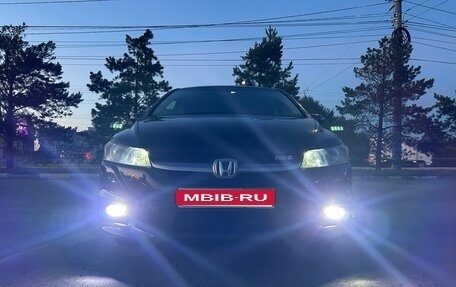 Honda Stream II, 2010 год, 1 100 000 рублей, 21 фотография
