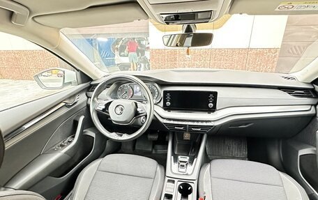 Skoda Octavia IV, 2021 год, 2 400 000 рублей, 10 фотография