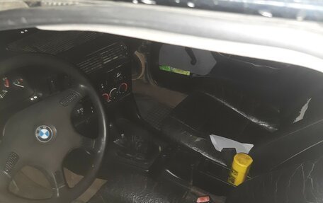 BMW 5 серия, 1990 год, 250 000 рублей, 3 фотография