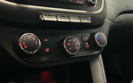 KIA cee'd III, 2012 год, 990 000 рублей, 15 фотография