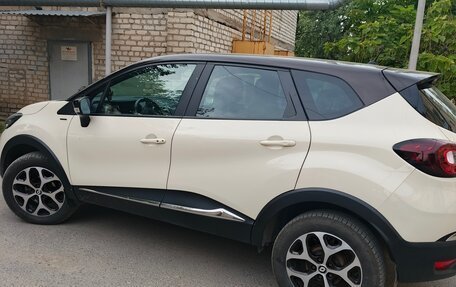 Renault Kaptur I рестайлинг, 2018 год, 1 550 000 рублей, 2 фотография