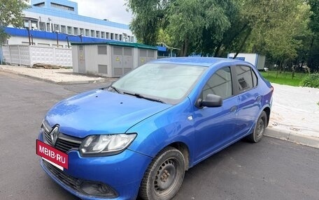 Renault Logan II, 2015 год, 444 000 рублей, 2 фотография
