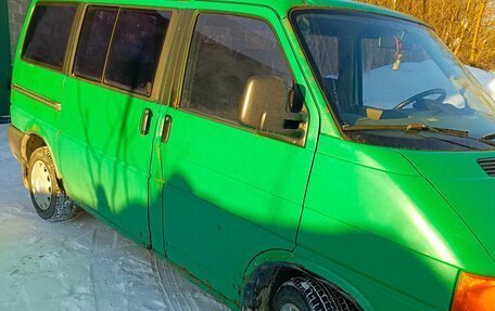 Volkswagen Caravelle T4, 1992 год, 320 000 рублей, 1 фотография
