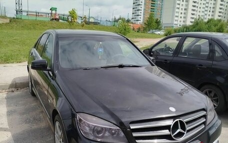 Mercedes-Benz C-Класс, 2010 год, 1 300 000 рублей, 1 фотография
