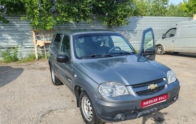 Chevrolet Niva I рестайлинг, 2017 год, 650 000 рублей, 1 фотография