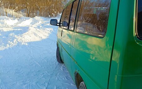 Volkswagen Caravelle T4, 1992 год, 320 000 рублей, 3 фотография